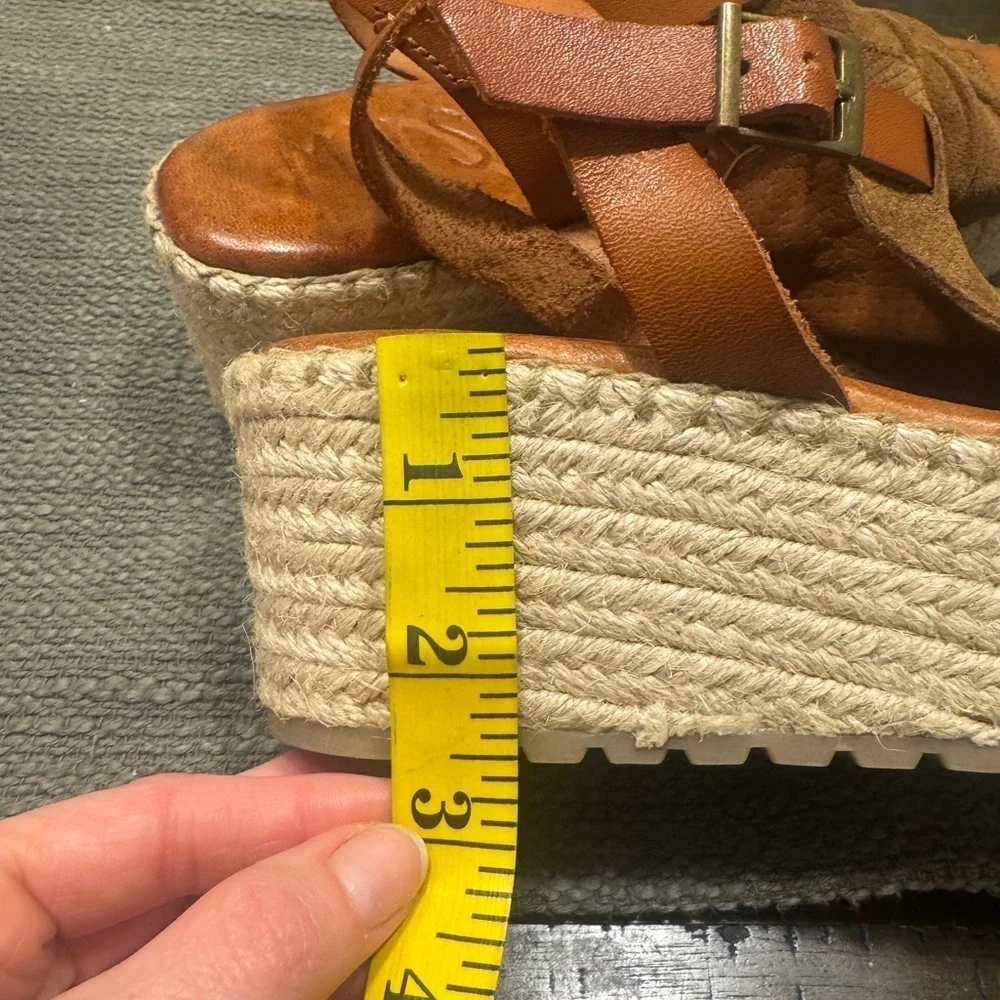 Women's Musse & Cloud Brown Sandals